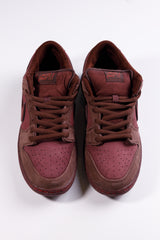 Nike SB Dunk Low City of Love Burgundy Crush