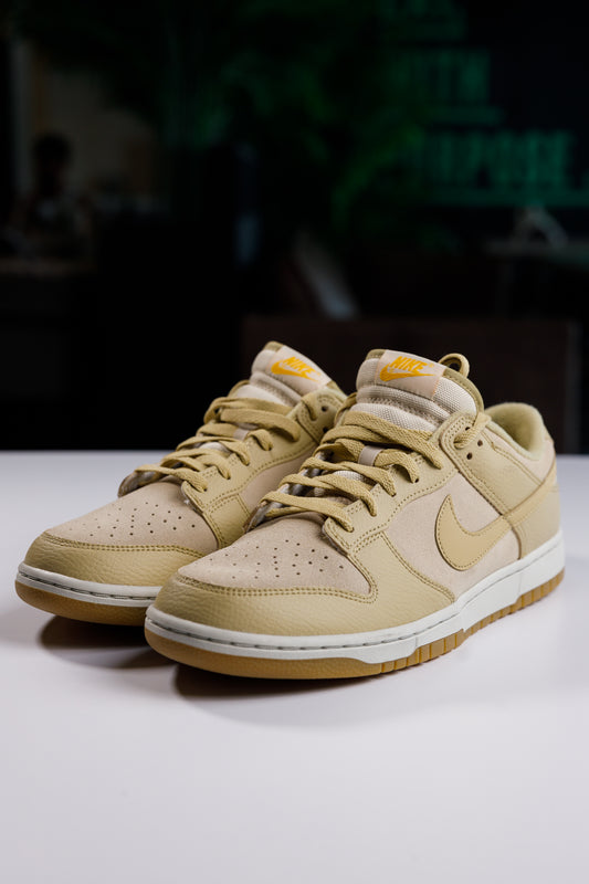 Nike Dunk Low Khaki Suede Gum