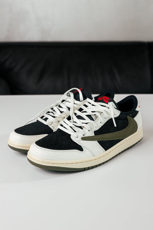 Jordan 1 Travis Scott x Jordan Retro Low OG SP Red/Black/Medium Olive (women's)